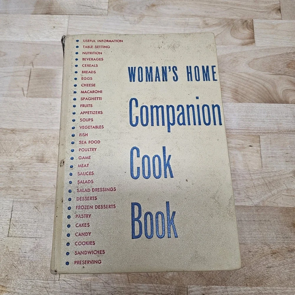 Vtg. Woman's Home Companion Cook Book 1942/1945 llustrated Hardcover